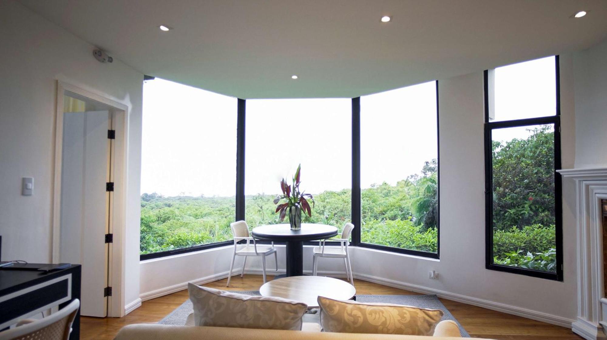 รอยัล ปาล์ม Hotel Bellavista  ภายนอก รูปภาพ