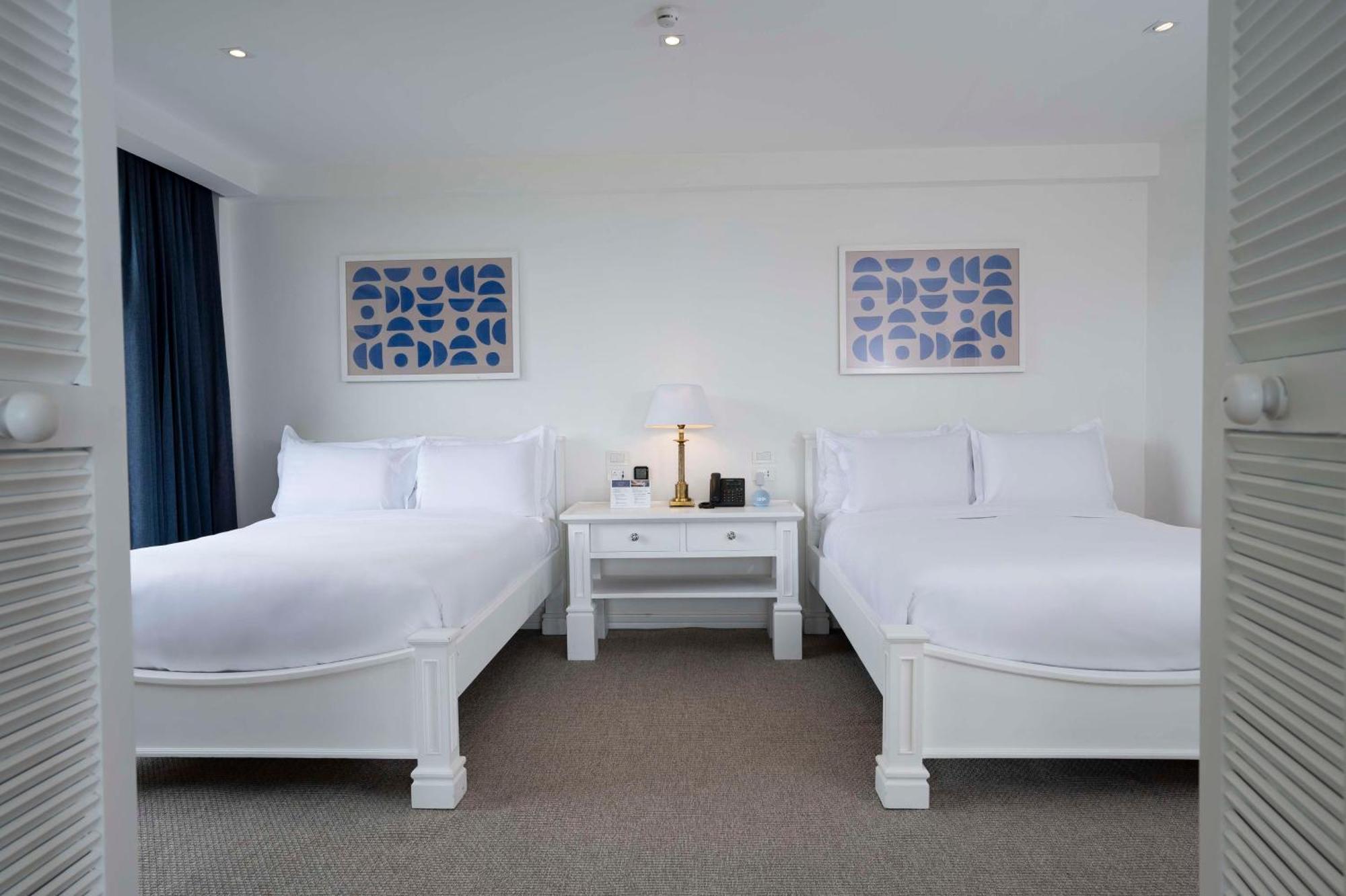 รอยัล ปาล์ม Hotel Bellavista  ภายนอก รูปภาพ