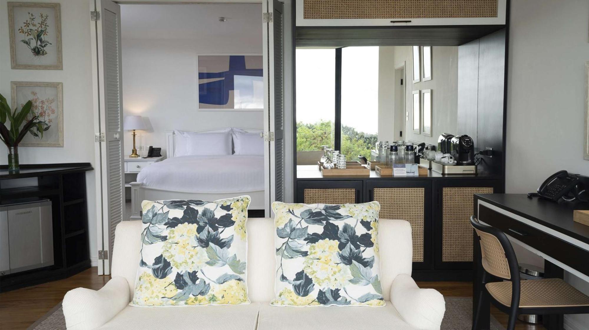 รอยัล ปาล์ม Hotel Bellavista  ภายนอก รูปภาพ
