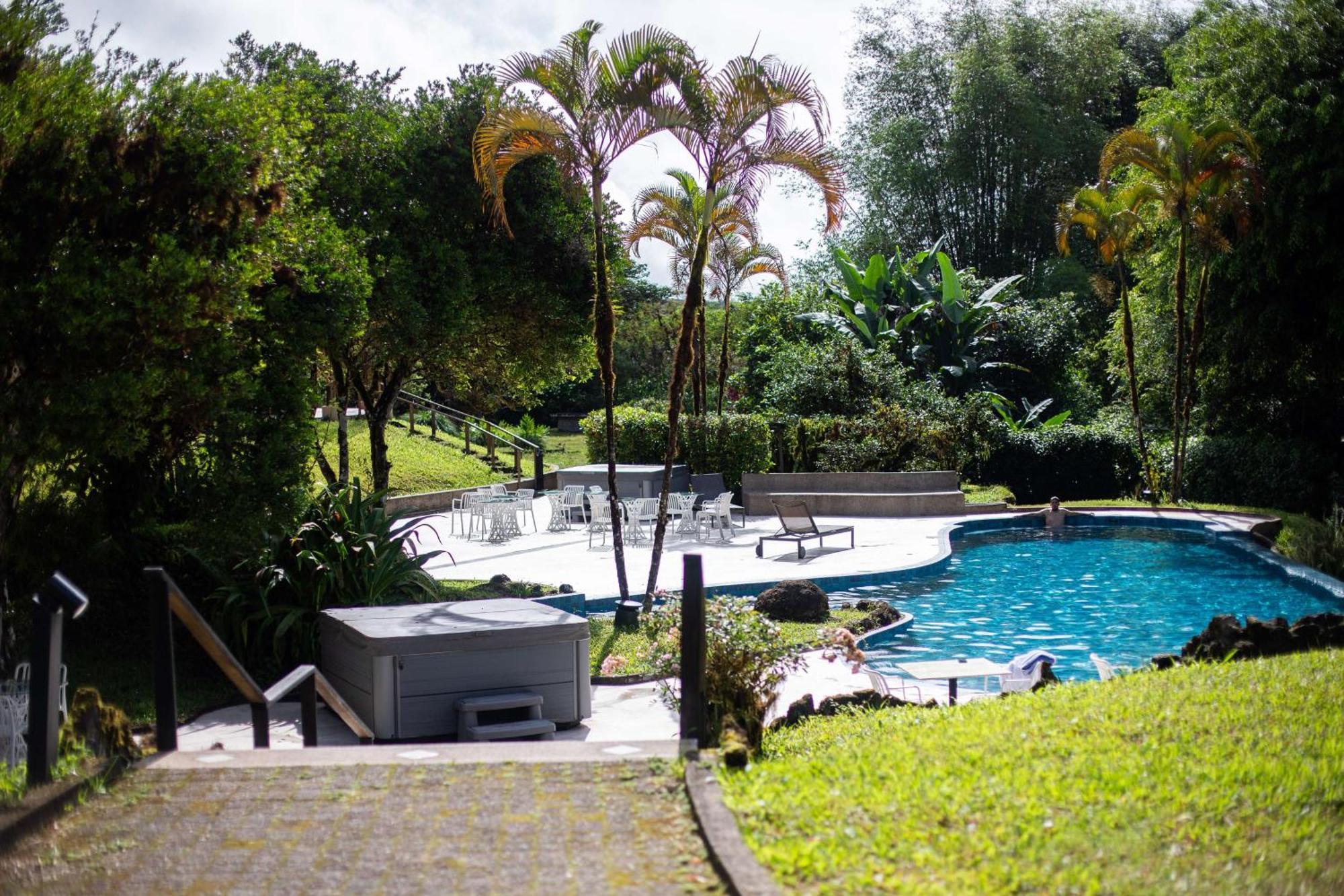 รอยัล ปาล์ม Hotel Bellavista  ภายนอก รูปภาพ