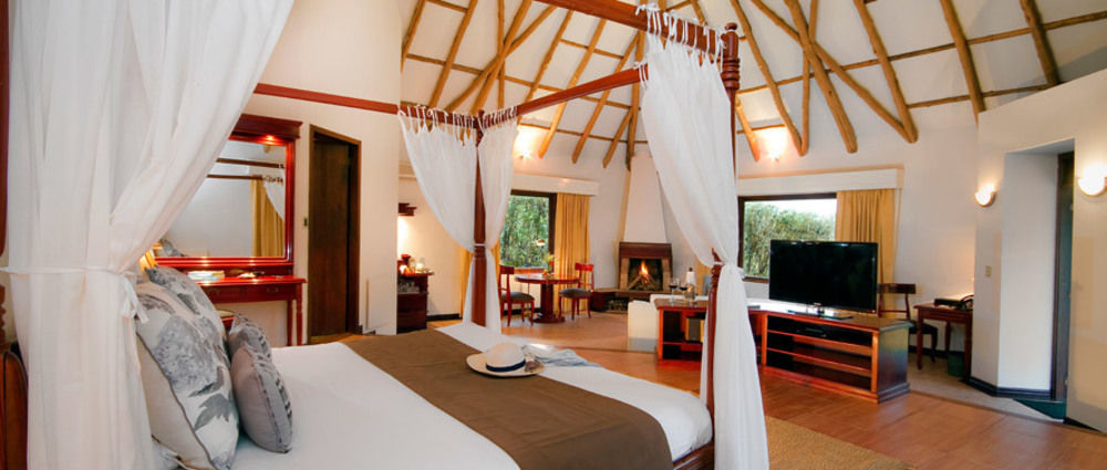 รอยัล ปาล์ม Hotel Bellavista  ภายนอก รูปภาพ